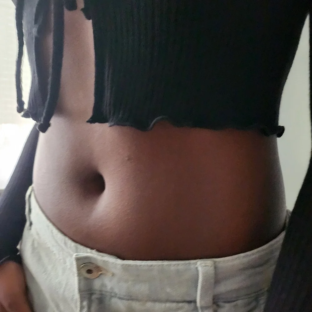 Garage Peek a boo crop top